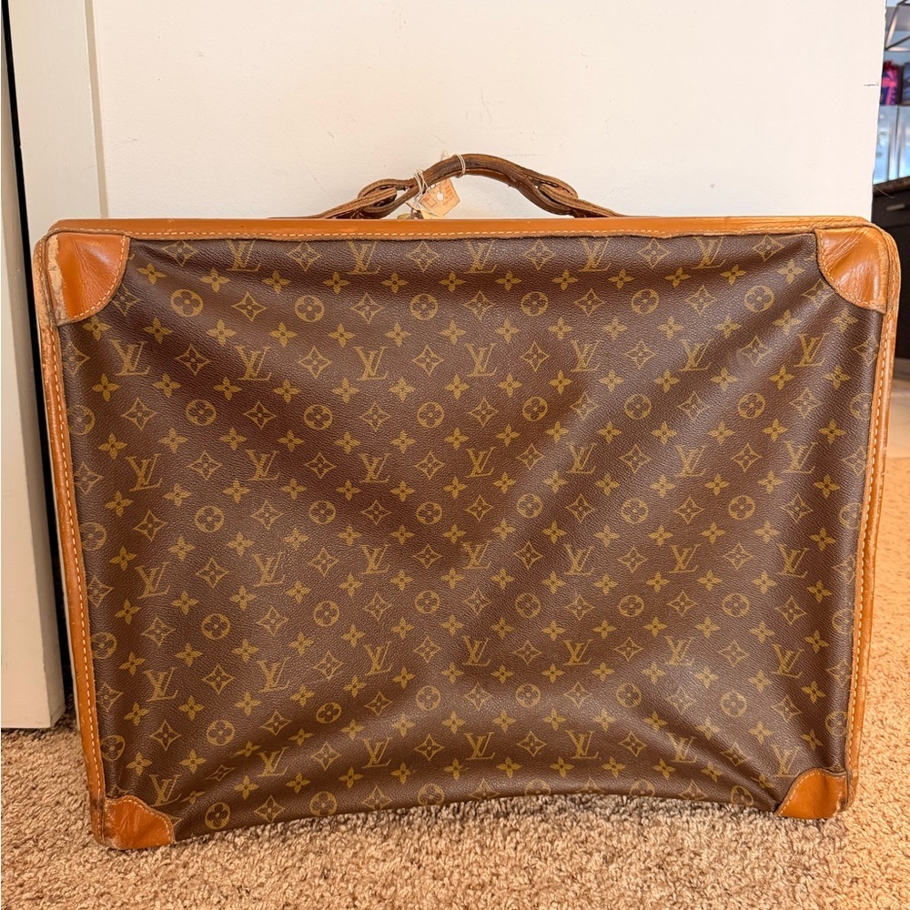 Louis Vuitton Monogram Canvas Travel Garment Bag in Brown and Tan - Picture 2 of 10